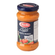 Pesto rosso hustá omáčka na cestoviny s paradajkami a syrom