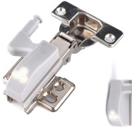 SVIETIDLO DO SKRIŇKY S VÝKLÁDACÍMI DVERE, 3 LED