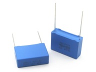 KONDENZÁTOR X2 680nF / 305V proti rušeniu MKP - PILKOR PCX2 - 2ks