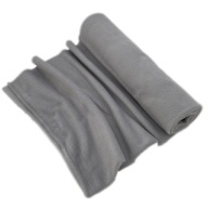 Polárna pletenina 300 g/m2 1/2 metra č. 27 Svetlošedá