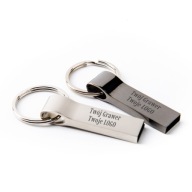 Kovový prívesok mini 1 GB USB 2.0 + GADGET NA GRAVÍROVANIE LOGA