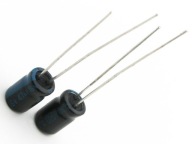 KONDENZÁTOR 47uF / 16V 5x7 105* JAMICON SH - 10 KS