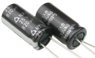 Elektrolytický kondenzátor 820uF/25V LOW ESR SamYoung NXB /3023