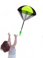 LIETAJÚCA PARACHUTÉRKA s padákom