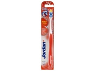 Jordan Total Clean mäkká zubná kefka - mix farieb 1 ks