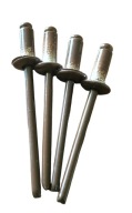 Trhacie nity Al.st 4x10 hnedá RAL 8017 100 ks, lakované