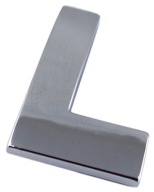 N8G63 ZNAK PÍSMENO CHROM L l VEĽKÉ 5,6cm