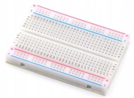 Prototyp dosky so 400 poliami