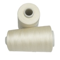 Univerzálne závity 5000 Cream 5000y overlock