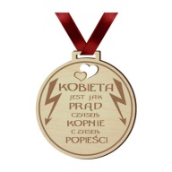 MEDAL day WOMAN je ako ELEKTRINA, drevo, PÁSKA
