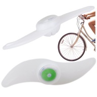 LED SVETLO NA BICYKEL NA KRYTE SPÚŠOK KOLESA