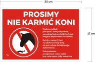 Nápis NEKRMTE KONE, SÚKROMNÉ KONE, ZAKÁZANÉ