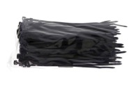 84-0021SADA PLASTOVÝ PÁS 4X150 (1 BAL. = 100 KS) BLACK MAXGEAR