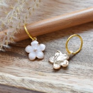 Fixka na pletenie kruh 12 mm kvety náhodné 1 ks