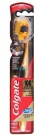 Zlatá zubná kefka Colgate Charcoal 360