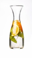 Karafa na víno, vodu, limonádu, džúsy, džbán BACCHUS 1L