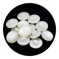 Gombíky 22mm pätka 10ks biele