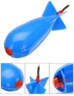 S nástrahou raketa typu POMB 11 cm NA KRMENIE