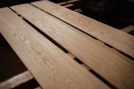 Dubová dyha 400x75x4 mm trieda I