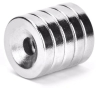 4x NEODYMIOVÝ MAGNET, OTVOR NA PEVNÚ SKRUTKU, 15x5
