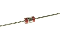 Kondenzátor 150pF/25V - axiálny - 10 ks