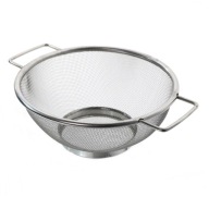 Nerezové sitko s rúčkami, 18 cm