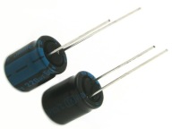 KONDENZÁTOR 220uF / 50V 10x13mm 105* JAMICON 5KS