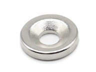 NEODYMIOVÝ MAGNET S OTVOROM NA SKRUTKU 15X3 SILNÝ