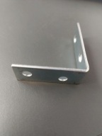 Oceľový uholník 1,5 cm x 4 cm, dĺžka 4 cm, hrúbka 1,5 mm Domax kw40