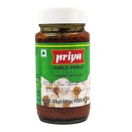 Nakladaný cesnak v oleji Priya 300g
