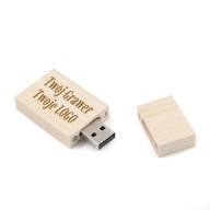 Široký drevený prívesok Svetlé drevo - javor 1 GB USB 2.0 + GRAVÍROVANIE LOGA