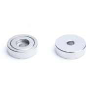 Magnetický držiak 25 s cylindrickým otvorom 1 ks