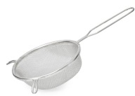 Kuchynské sitko, nerezové sitko s rukoväťou, 20 cm