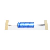Axiálny elektrolytický kondenzátor 330uF 16V séria 123 11x33mm