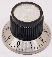 GOMBÍK POTENCIOMETRA SO STUPNICOU - 24MM