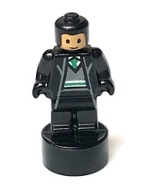 LEGO figúrka Harryho Pottera 90398pb036 soška študenta