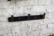 Hliníkový predsieňový vešiak na šaty s 3 háčikmi LOFT, čierny