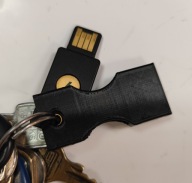 Yubikey puzdro 2 kusy čierne a žlté Yubikey 5 NFC ochranné puzdro na kľúče