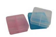 Organizér triedič plastový box 6,5 X 6,5 CM