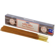 Satya Good Vibes Nag Champa vonné tyčinky Dobré vibrácie