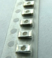 MLCC SMD 1.5nF 1500pF 1% 100V DC 1206 10ks
