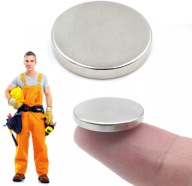Neodymový plochý magnet 20x3 mm, silné magnety
