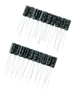 33uF 25V 33 µF 25 V LEAGUER (20 KS) ELEKTROLYTICKÝ KONDENZÁTOR