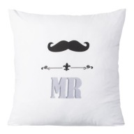 NEVAN MR&MRS EUROFIRANY OBLIEK NA VANKÚŠ