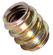 Zásuvka M6 x 15 mm skrutkovaná do dreva bez nákružku