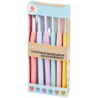 6x profesionálne farebné mäkké ergonomické háčiky na háčkovanie od 2,0 do 6,0 mm 95