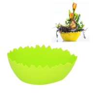 VEĽKONOČNÝ KVETINÁČ PLÁŠŤOVÝ 18CM ZELENÝ