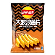 Lay's Big Wave grilované bravčové čipsy z dreveného uhlia 70g