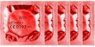 SADA PÄTICH HLADKÝCH KONDÓMOV RED AMOR