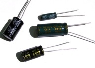 Nízky kondenzátor E.S.R 10uF/63V 105*C 10ks